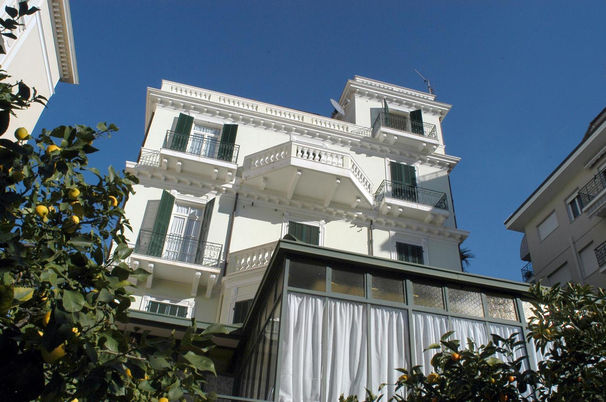 Villa Virginia 보르디게라 외부 사진